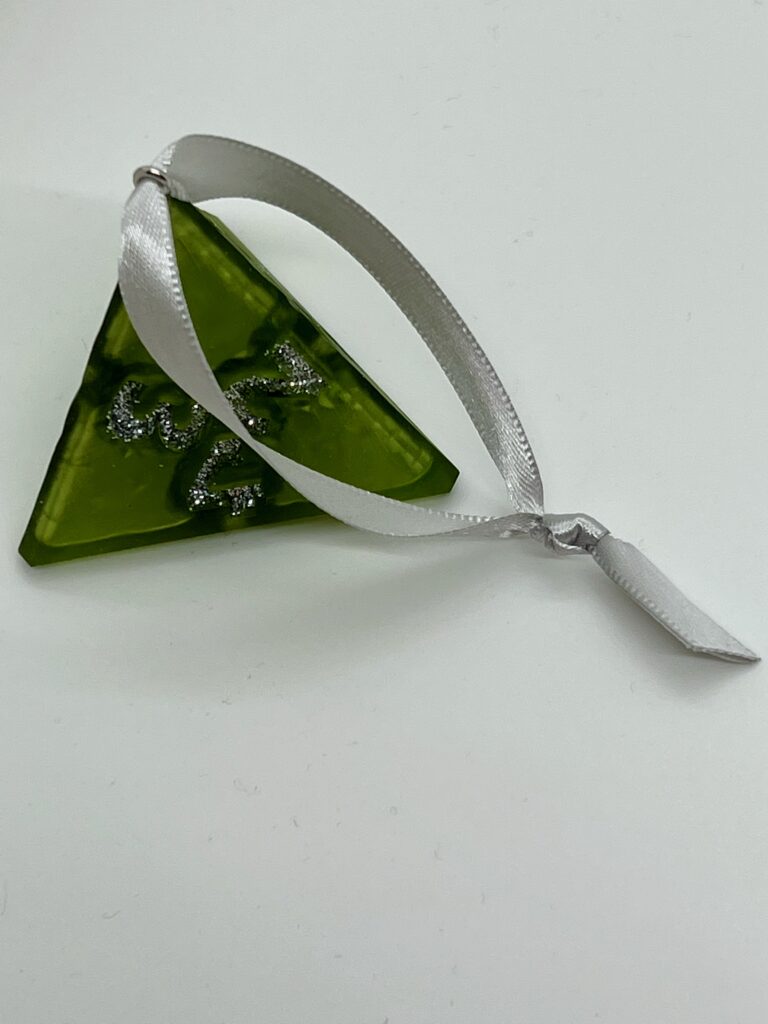 green D4 with silver glitter numbers and silver ribbon